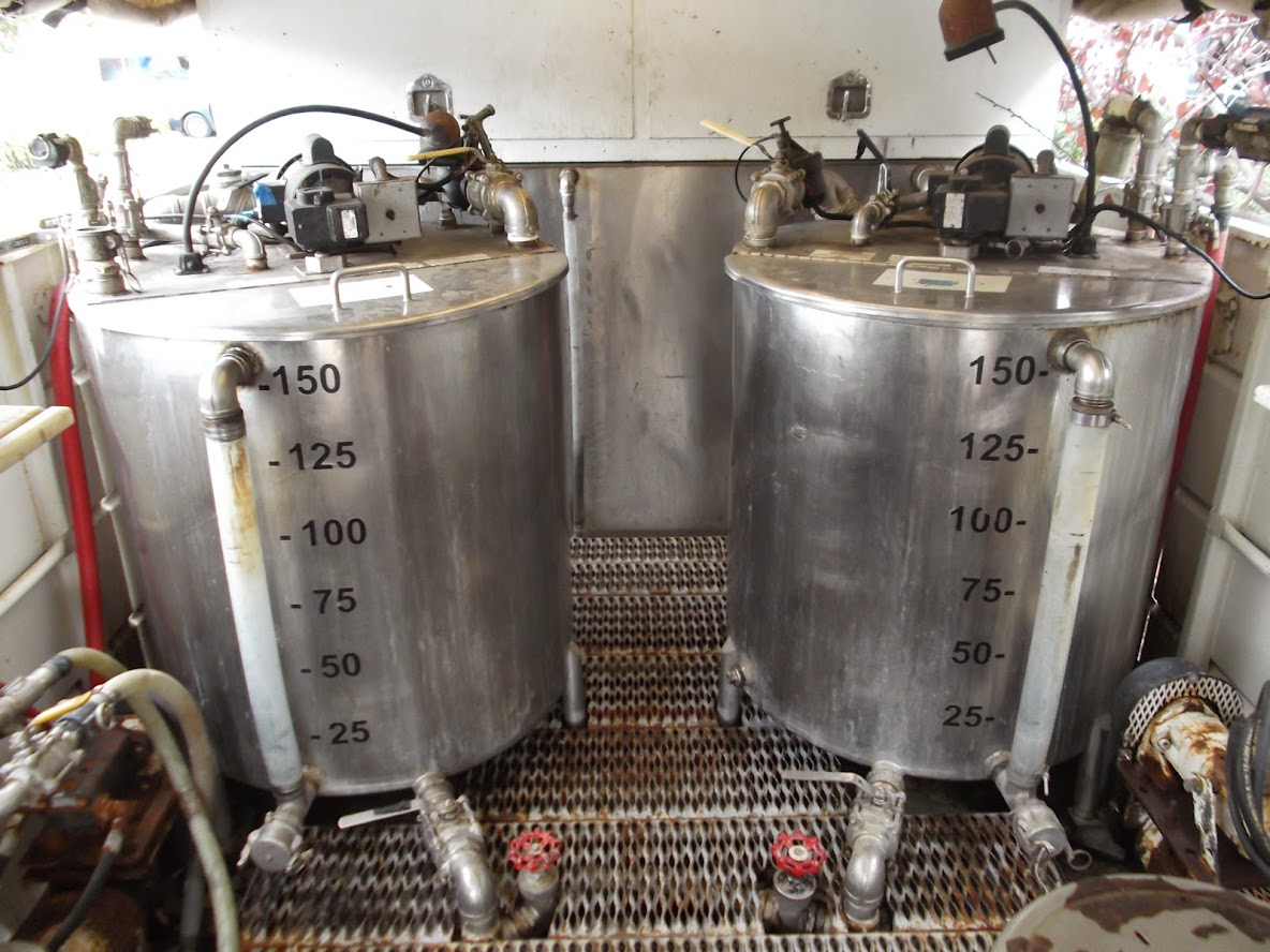 Stainless steel chemical mixing tanks